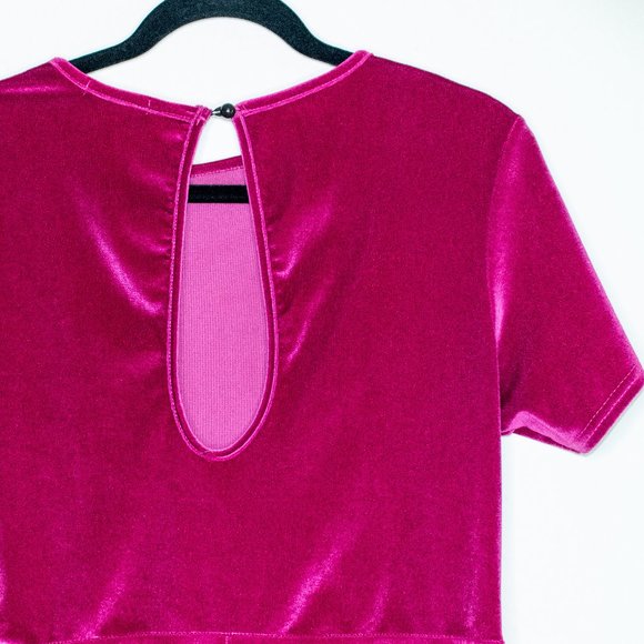 Pretty Little Thing - Hot Pink Velvet Unitard - Picture 4 of 14